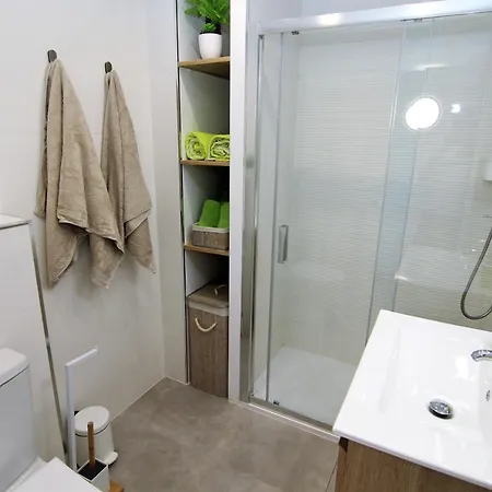 Aloe Floor Apartment *
